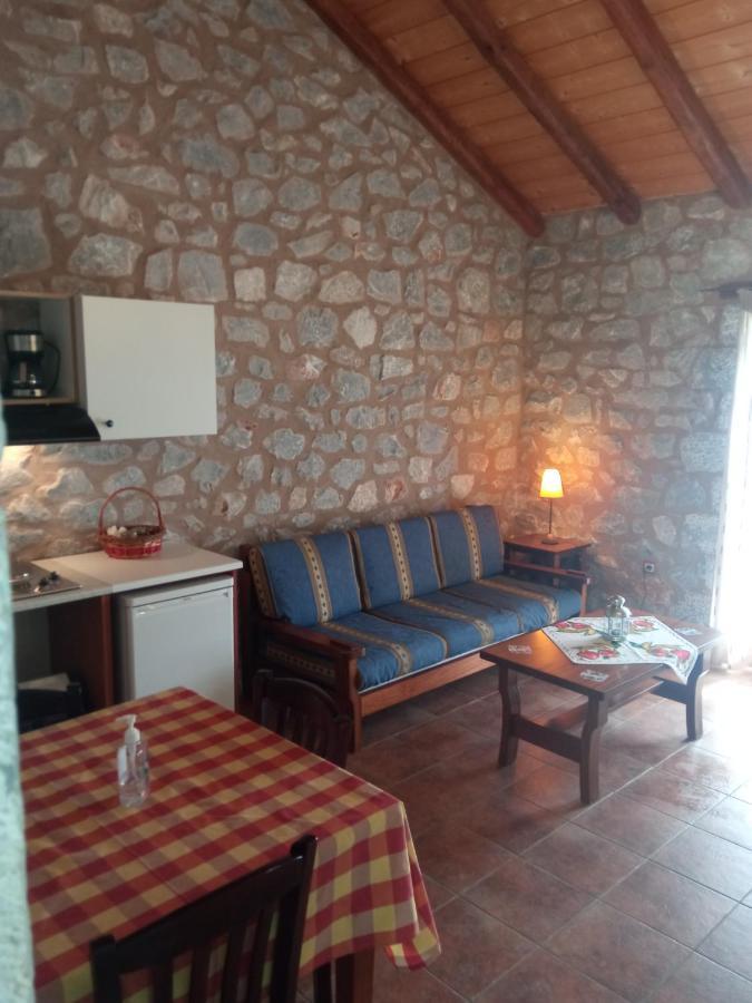 Villas Guest House Vathy Exterior foto